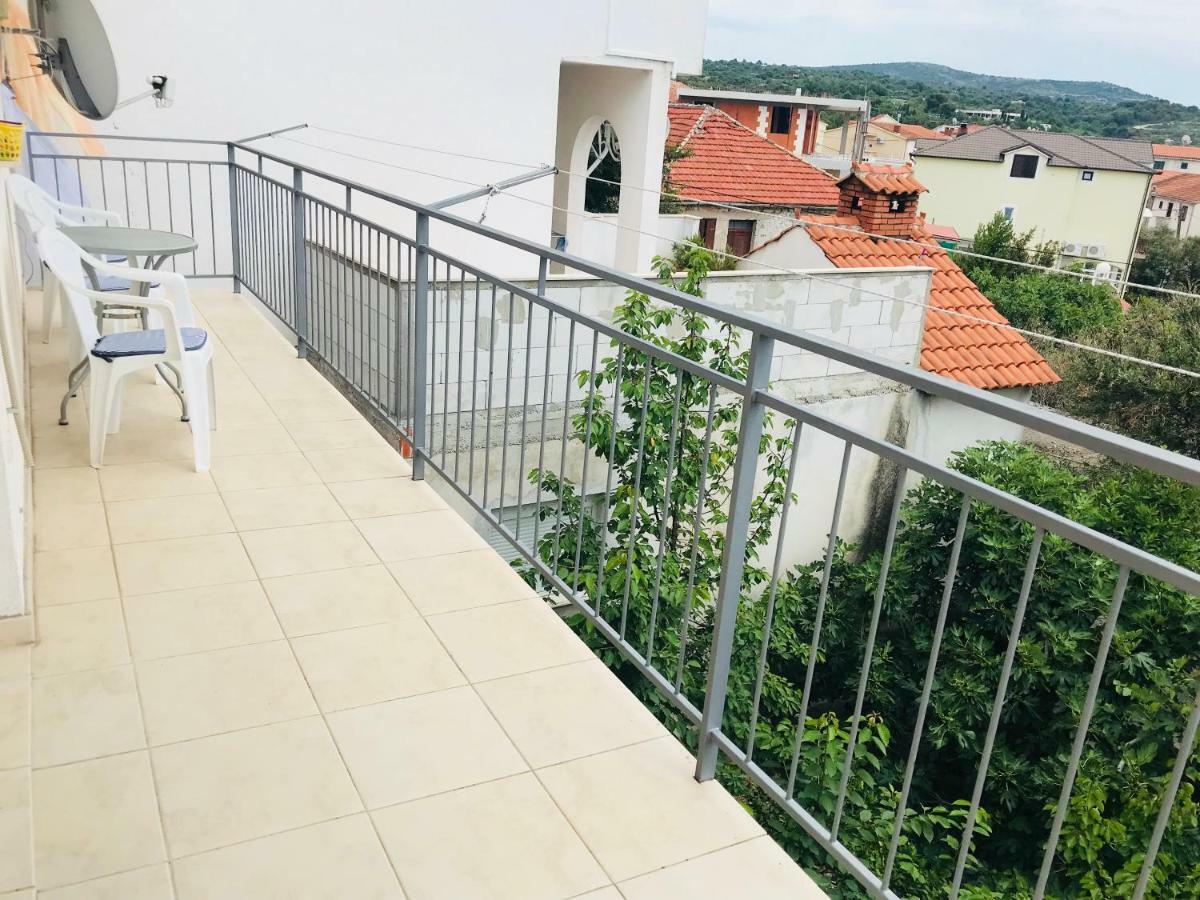 Apartman Marko Primošten Exterior foto