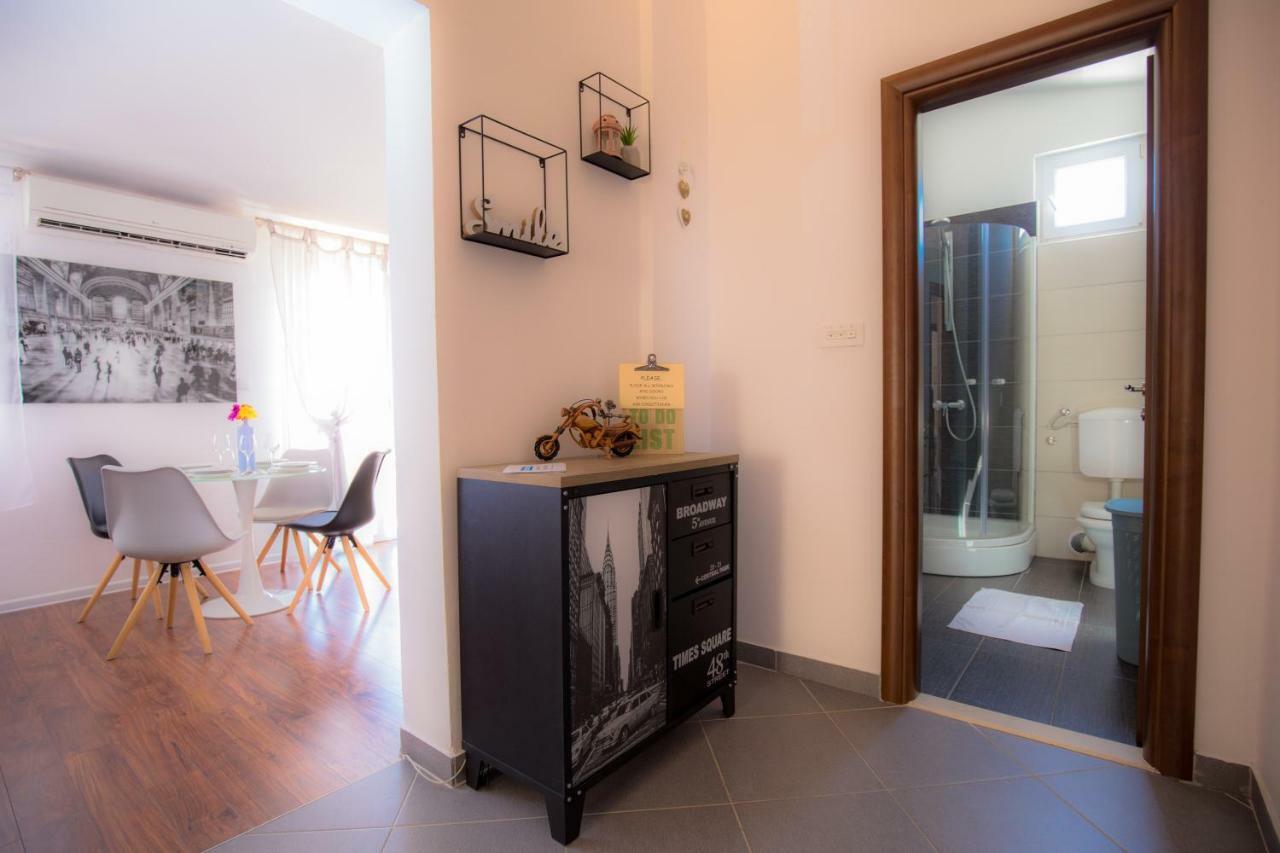 Apartman Marko Primošten Exterior foto